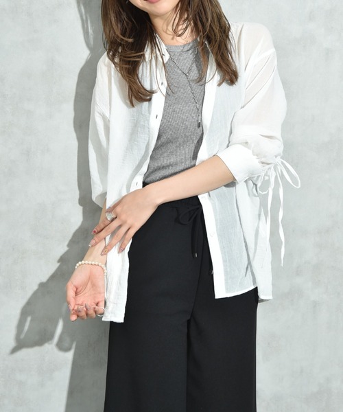 INTERPLANET（インタープラネット）の「Ｅボイルヨークギャザー袖ドロストシャツ（シャツ/ブラウス・レディース・オフホワイト/ブラック/ブラウン・FREE）」の20枚目の写真