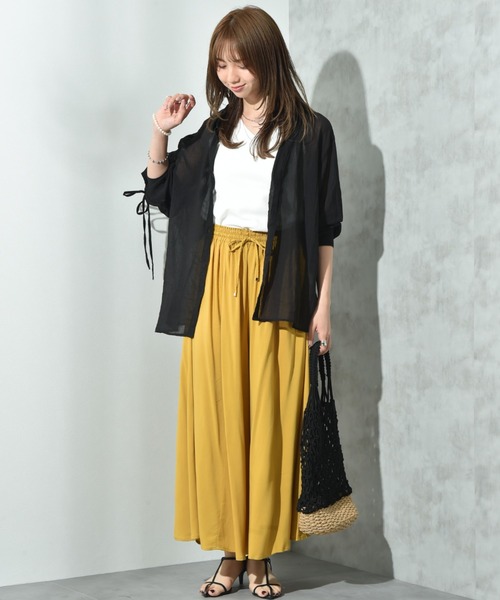 INTERPLANET（インタープラネット）の「Ｅボイルヨークギャザー袖ドロストシャツ（シャツ/ブラウス・レディース・オフホワイト/ブラック/ブラウン・FREE）」の21枚目の写真