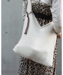 Alt due（オルトデュー）の「【Alt due/オルト デュー】チャーム付きラメシャギートートバッグ（トートバッグ）」