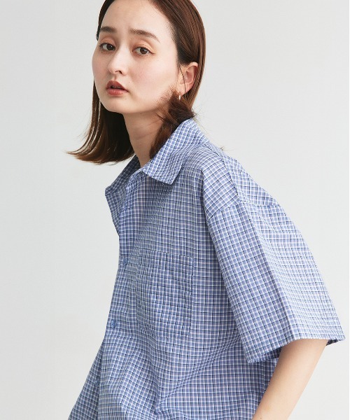 ad thie(アドティエ)の「ハーフスリーブ ポケット付き チェックシャツ(シャツ/ブラウス・レディース・ネイビー/ブルー・FREE)」の11枚目の写真