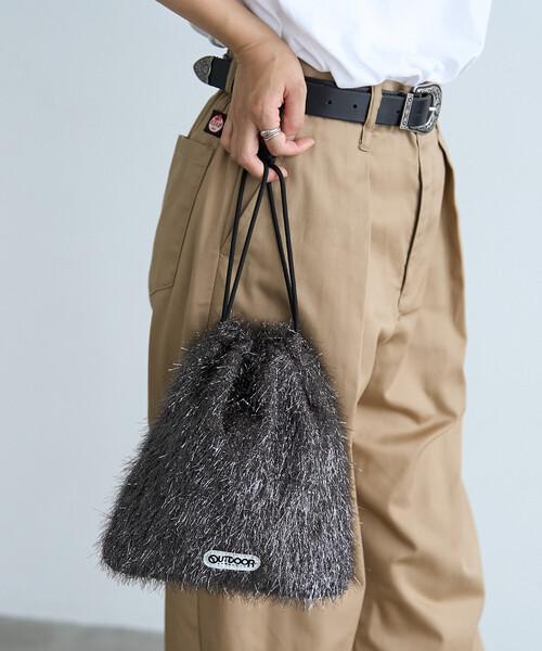 FREAK'S STORE(フリークスストア)の「OUTDOOR PRODUCTS × FREAK'S STORE/アウトドアプロダクツ 別注 2WAY ラメファー巾着バッグ/ショルダーバッグ(ショルダーバッグ・レディース・ブラック/グレー/ナチュラル・ONE SIZE)」の21枚目の写真