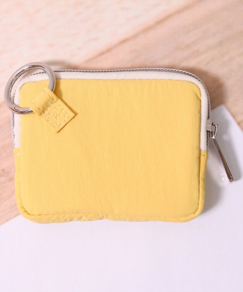 PEANUTS（ピーナッツ）の「(ACT)【PEANUTS】フェイス プリント ナイロン ミニポーチ（ポーチ・レディース・ライトベージュ/チャコールグレー/ブルー/イエロー/スモークピンク・ONE SIZE）」の18枚目の写真