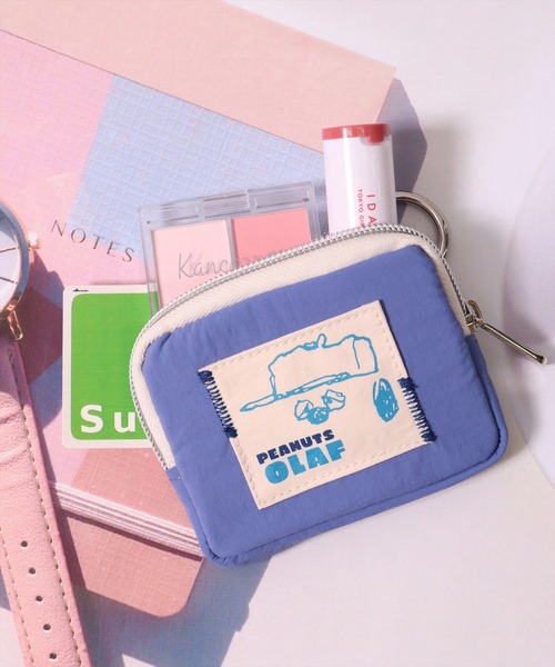 PEANUTS（ピーナッツ）の「(ACT)【PEANUTS】フェイス プリント ナイロン ミニポーチ（ポーチ・レディース・ライトベージュ/チャコールグレー/ブルー/イエロー/スモークピンク・ONE SIZE）」の8枚目の写真