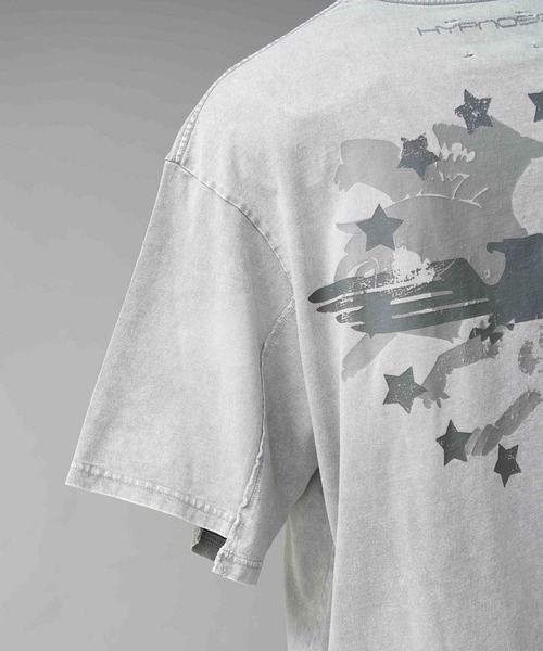 MAISON SPECIAL（メゾンスペシャル）の「【Hypnose Association for MAISON SPECIAL】「Eagle」Prime-Over Crew Neck T-Shirt/イーグルプライムオーバークルーネックTシャツ（Tシャツ/カットソー・メンズ・ブラック/ライトグレー・2/1）」の12枚目の写真