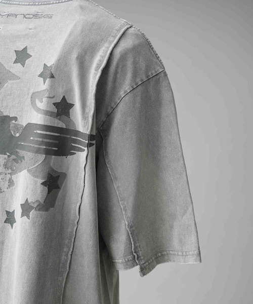 MAISON SPECIAL（メゾンスペシャル）の「【Hypnose Association for MAISON SPECIAL】「Eagle」Prime-Over Crew Neck T-Shirt/イーグルプライムオーバークルーネックTシャツ（Tシャツ/カットソー・メンズ・ブラック/ライトグレー・2/1）」の13枚目の写真