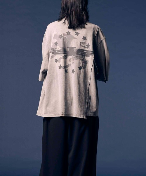 MAISON SPECIAL（メゾンスペシャル）の「【Hypnose Association for MAISON SPECIAL】「Eagle」Prime-Over Crew Neck T-Shirt/イーグルプライムオーバークルーネックTシャツ（Tシャツ/カットソー・メンズ・ブラック/ライトグレー・2/1）」の19枚目の写真