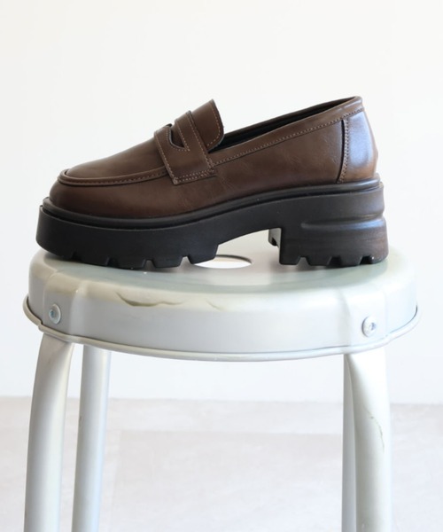 VIVIAN（ヴィヴィアン）の「厚底シンプルコインローファー（ローファー・レディース・ダークブラウン/ブラック・S/M/L/LL）」の8枚目の写真