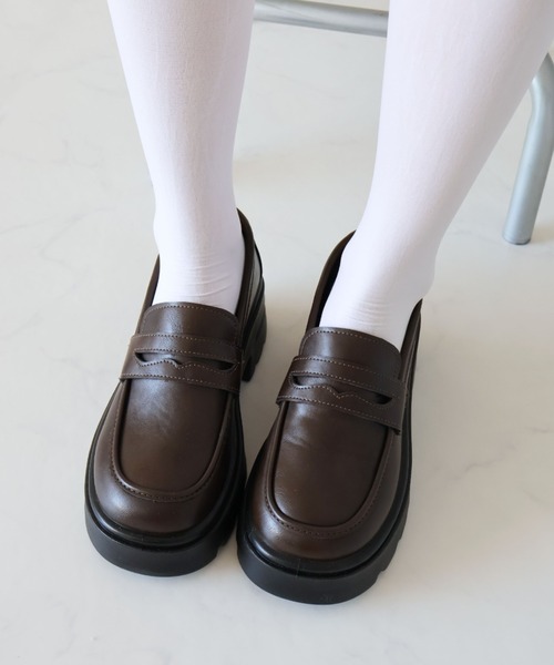 VIVIAN（ヴィヴィアン）の「厚底シンプルコインローファー（ローファー・レディース・ダークブラウン/ブラック・S/M/L/LL）」の13枚目の写真
