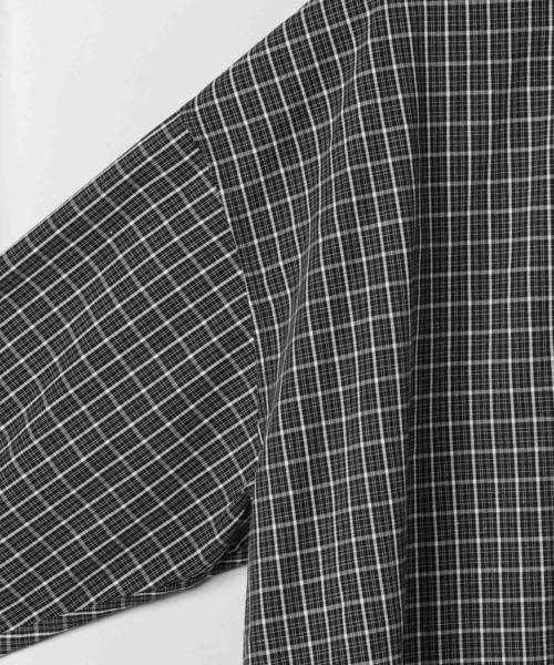 JEANASIS（ジーナシス）の「【25quee】ストリートアソートBIGシャツ/579596（シャツ/ブラウス・レディース・レッド系その他/ホワイト/ブラック系その他/イエロー系その他/ライトブルー/ブルー系その他/グリーン系その他/ブルー系/ブラック系その他2/ピンク系その他・SMALL/FREE）」の13枚目の写真