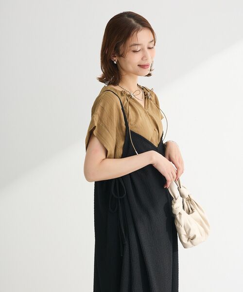 Green　Parks（グリーンパークス）の「表面感脇リボンキャミワンピース（ワンピース・レディース・レッド/グリーン系その他3/ブラック/グレー・FREE）」の10枚目の写真