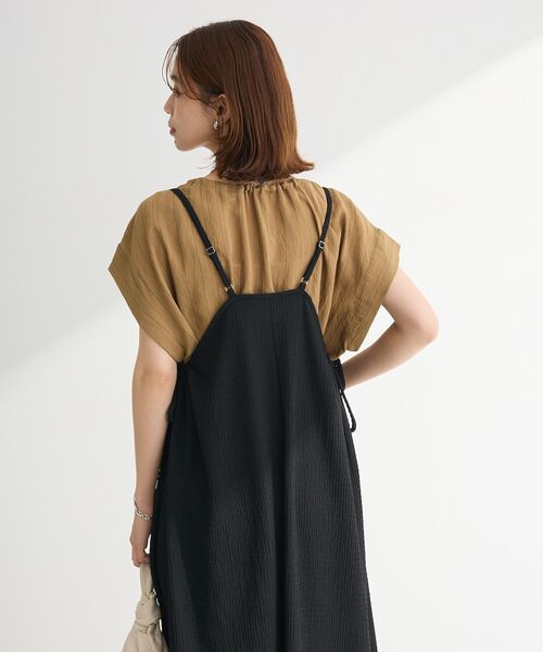 Green　Parks（グリーンパークス）の「表面感脇リボンキャミワンピース（ワンピース・レディース・レッド/グリーン系その他3/ブラック/グレー・FREE）」の11枚目の写真