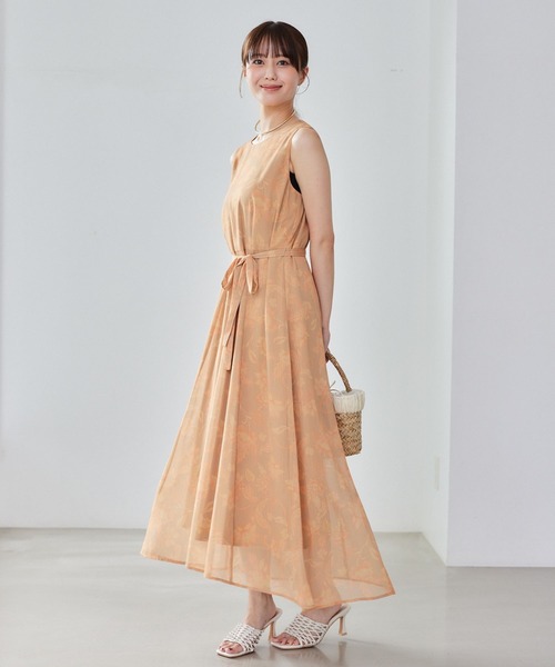 Andemiu(アンデミュウ)の「エスニックフラワーノースリーブワンピース579682(ワンピース・レディース・ブラウン/オレンジ・FREE)」の12枚目の写真