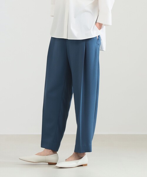 Demi-Luxe BEAMS（デミルクス ビームス）の「【1/9再値下げ】ポリエステル ウール カーヴィーパンツ（その他パンツ・レディース・ブラック/ブルー・38/36）」の2枚目の写真