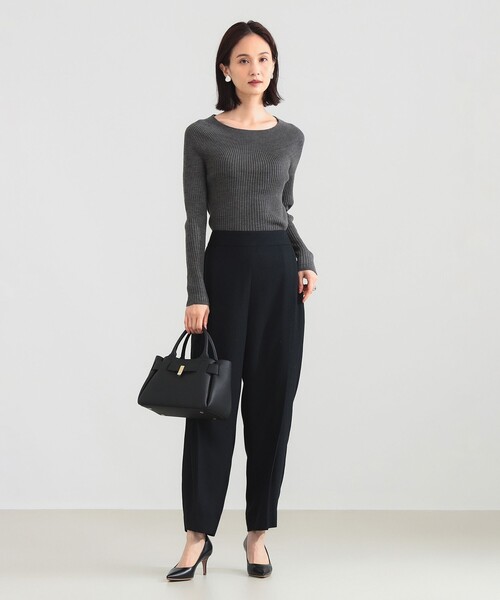 Demi-Luxe BEAMS（デミルクス ビームス）の「【1/9再値下げ】ポリエステル ウール カーヴィーパンツ（その他パンツ・レディース・ブラック/ブルー・38/36）」の3枚目の写真