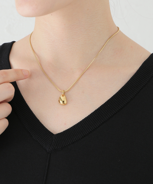 B.C STOCK(ベーセーストック)の「ドロップモチーフネックレス(ネックレス・レディース・ゴールド・FREE)」の8枚目の写真