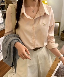 コーギー刺繍ワンポイントシャツ