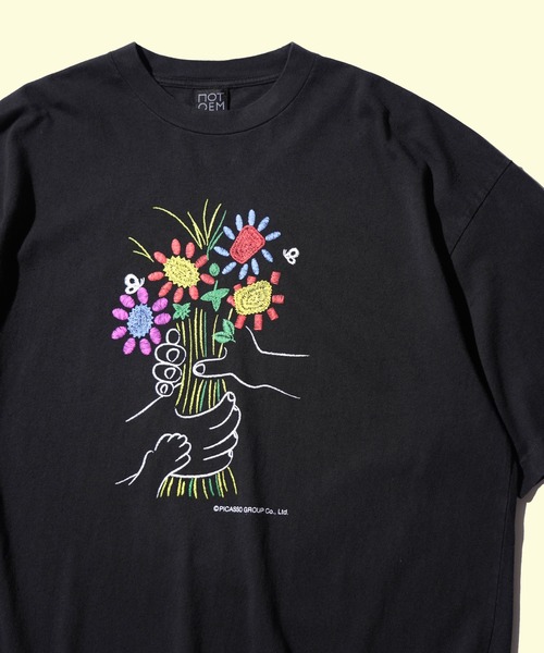 C.E.L.STORE（セルストア）の「NOT OEM / ノットオーイーエム FLOWER TEE ピカソ ブーケ フラワー 発砲プリント Tシャツ（Tシャツ/カットソー・メンズ・ブラック/ホワイト/パープル・SMALL/MEDIUM/LARGE/X-LARGE）」の2枚目の写真