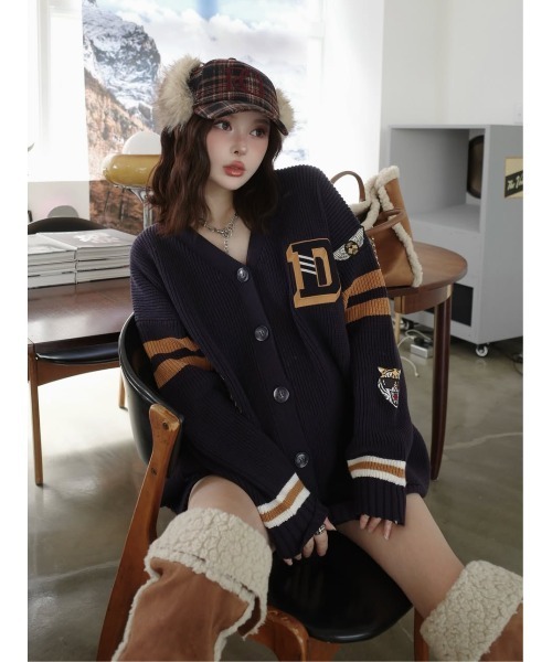 darich カレッジワッペンVネックニットカーディガン ダーリッチ Darich カレッジワッペンVネックニットカーディガン