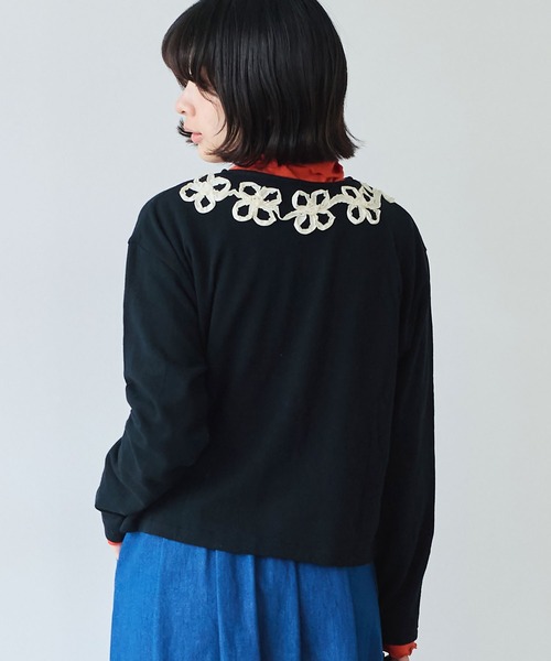 bulle de savon（ビュルデサボン）の「△くるくるはなテープ刺繍 プルオーバー（Tシャツ/カットソー・レディース・ブラック/グレー・FREE）」の22枚目の写真