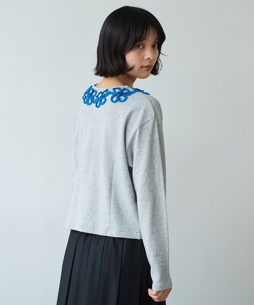 bulle de savon（ビュルデサボン）の「△くるくるはなテープ刺繍 プルオーバー（Tシャツ/カットソー・レディース・ブラック/グレー・FREE）」の7枚目の写真