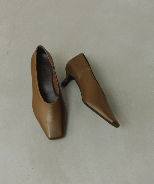 アダムエロペ　パンプス ADAM ET ROPE'（アダムエロペ）の「リボンバックストラップ