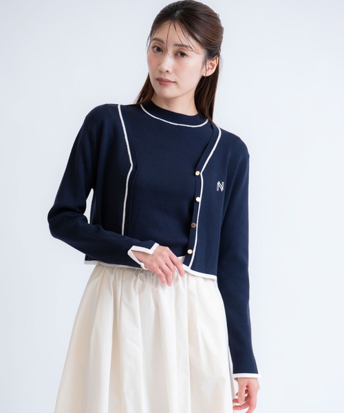 NOELA(ノエラ)の「ロゴ刺繍アンサンブル(カーディガン/ボレロ・レディース・ネイビー/ベージュ/キャメル・フリー)」の5枚目の写真