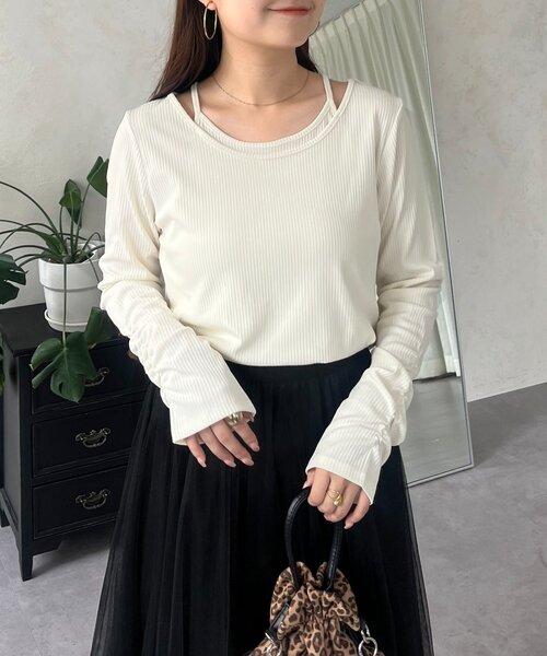 prose verse(プロズヴェール)の「キャミレイヤードトップス(Tシャツ/カットソー・レディース・ブラック/アイボリー・LARGE/MEDIUM)」の2枚目の写真