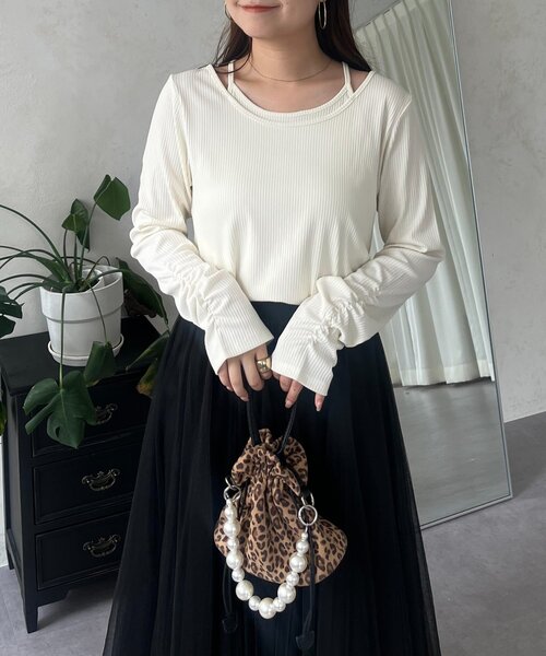 prose verse(プロズヴェール)の「キャミレイヤードトップス(Tシャツ/カットソー・レディース・ブラック/アイボリー・LARGE/MEDIUM)」の12枚目の写真