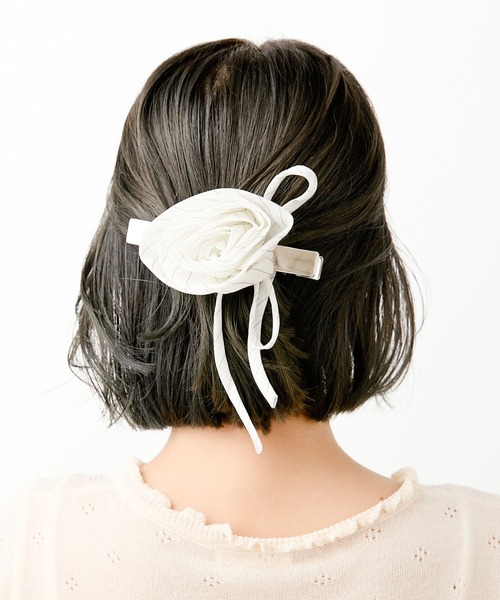 Casselini（キャセリーニ）の「Casselini(キャセリーニ)ストライプローズクリップ（バレッタ/ヘアクリップ・レディース・ホワイト/ブラック/ブルー・FREE）」の2枚目の写真