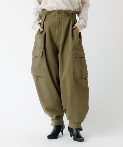 Johnbull(ジョンブル)の「【JOHNBULL/ジョンブル】MIL サロペット/サロペット/オーバーサイズ【WEB限定】(サロペット/オーバーオール・レディース・カーキ/ブラック・フリー)」の9枚目の写真