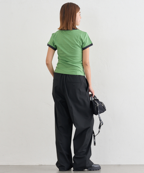U by SPICK&SPAN(ユーバイスピックアンドスパン)の「GANNI/ガニー Basic Cotton Jersey Peony Baby Fit(Tシャツ/カットソー・レディース・ブラック系その他/ライトグリーン・SMALL)」の3枚目の写真