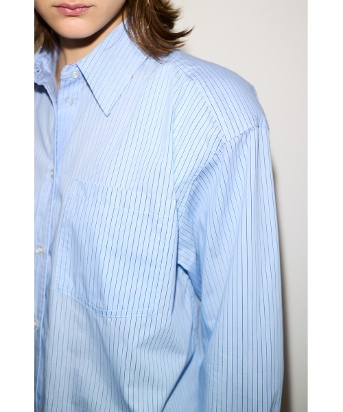 THROW by SLY（スローバイスライ）の「THROW SHOULDER PAD IN SH ショルダーパッドイン シャツ 秋服 冬服（シャツ/ブラウス・レディース・オフホワイト/ブルー系その他・FREE）」の13枚目の写真