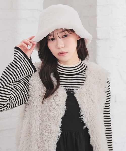 Honeys（ハニーズ）の「エコファーバケットハット（ハット・レディース・ベージュ系その他/グレー系その他/アイボリー/ブラック・FREE）」の6枚目の写真