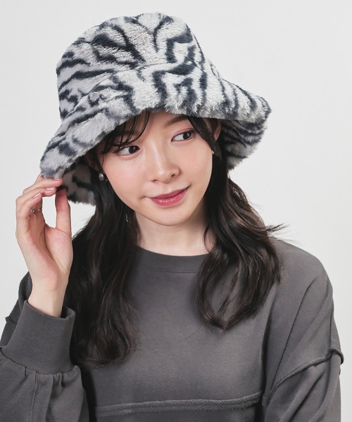 Honeys（ハニーズ）の「エコファーバケットハット（ハット・レディース・ベージュ系その他/グレー系その他/アイボリー/ブラック・FREE）」の16枚目の写真