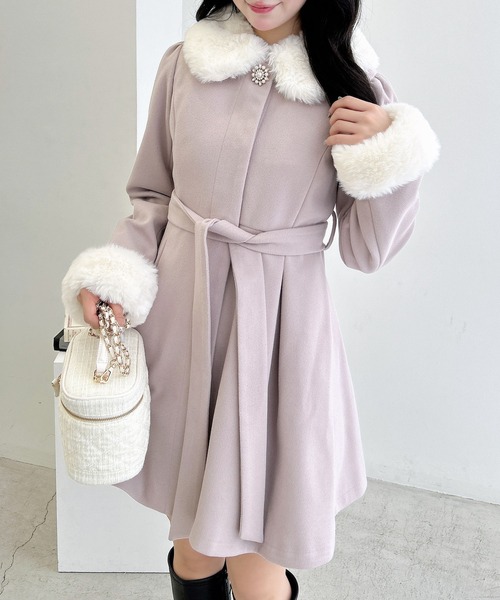 INGNI（イング）の「エコファー取り外し4Wayドーリーコート（その他アウター・レディース・オフホワイト/グレー/ブラック/ピンク・M）」の4枚目の写真