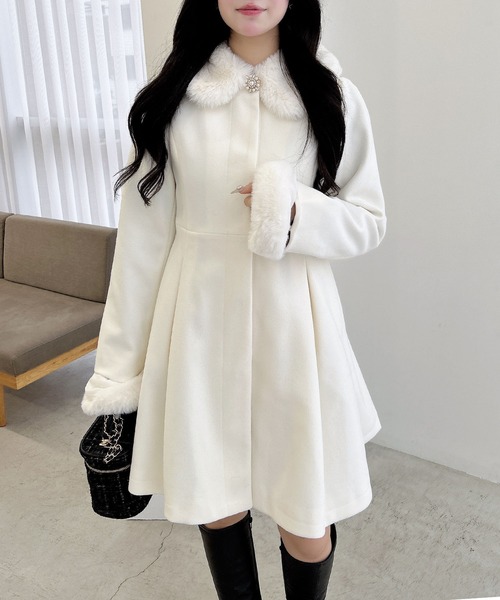 INGNI（イング）の「エコファー取り外し4Wayドーリーコート（その他アウター・レディース・オフホワイト/グレー/ブラック/ピンク・M）」の8枚目の写真