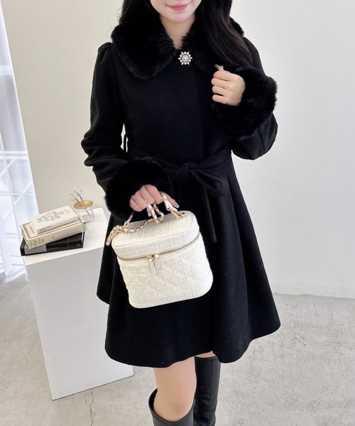 INGNI（イング）の「エコファー取り外し4Wayドーリーコート（その他アウター・レディース・オフホワイト/グレー/ブラック/ピンク・M）」の16枚目の写真