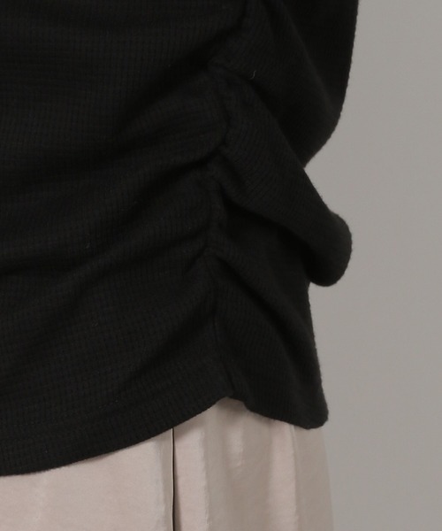 LAKOLE(ラコレ)の「ワッフルレイヤード長袖 / 598884(Tシャツ/カットソー・レディース・レッド/アイボリー/ブラック・FREE)」の20枚目の写真