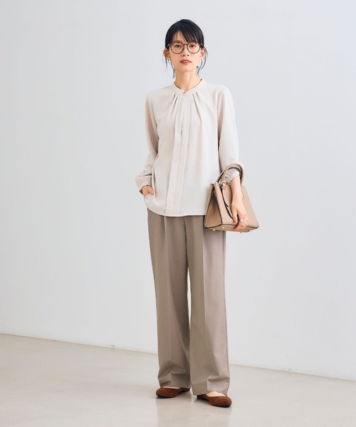 CROSS FUNCTION（クロスファンクション）の「《シワになりにくい》シルキーサテン2WAYタックブラウス【CROSS FUNCTION/クロスファンクション】（シャツ/ブラウス・レディース・オフホワイト/ライトベージュ・LL/M/L）」の20枚目の写真