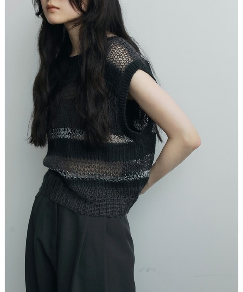 anuke（アンヌーク）の「Border Knit Vest（ベスト・レディース・アイボリー/チャコールグレー・FREE）」の6枚目の写真