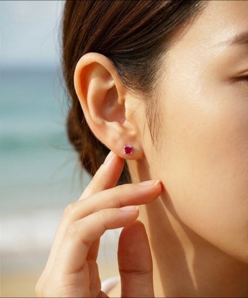 Burner(バーナー)の「【blatto 925silver】シルバー925 スクエアカット レッドジルコニアミニピアス esm-pierce-20-11【RBTS】(ピアス(両耳用)・レディース・シルバー/ゴールド・FREE)」の2枚目の写真