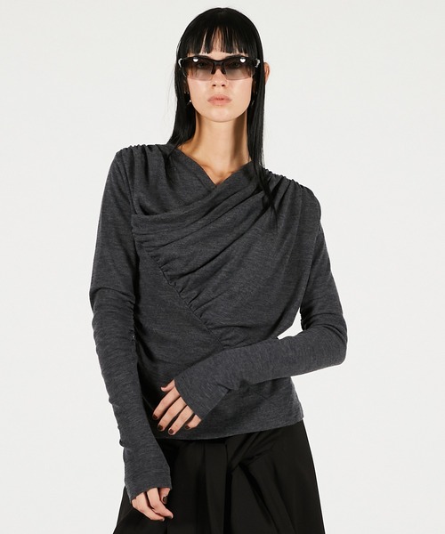 PRANK PROJECT（プランクプロジェクト）の「ドレープクロストップス / Drape Cross-Over Top（その他トップス・レディース・イエロー/チャコールグレー・FREE）」の5枚目の写真