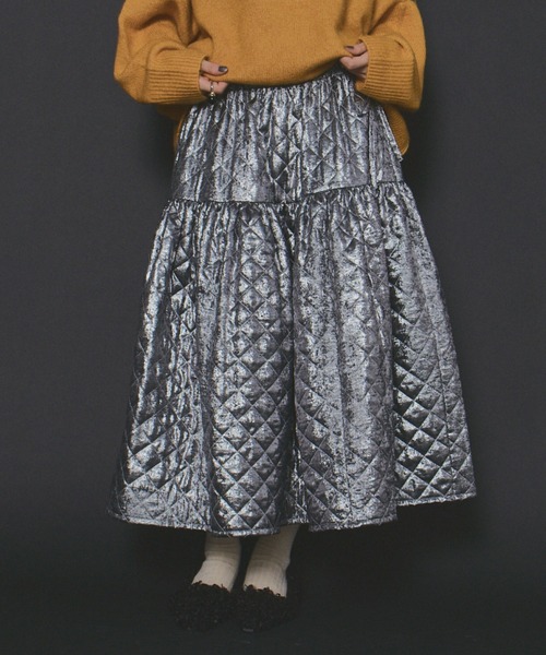 SPECIAL EDITIONボリュームキルティングスカート（スカート）｜manana