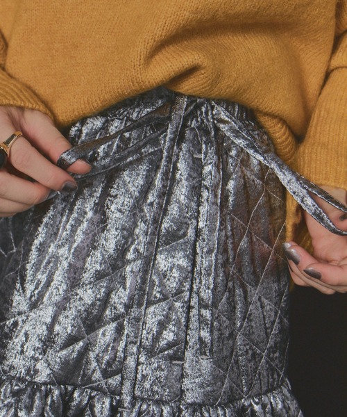 SPECIAL EDITIONボリュームキルティングスカート（スカート）｜manana