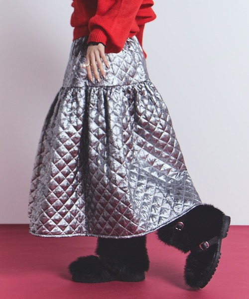 SPECIAL EDITIONボリュームキルティングスカート（スカート）｜manana