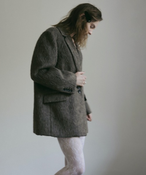 MANOF(マノフ)の「SHAGGY TAILORED OVER JACKET(テーラードジャケット・レディース・ブラウン/グレー・S/M)」の20枚目の写真