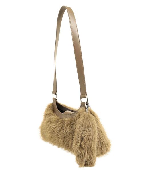 EMODA（エモダ）の「フェイクファーチャームショルダーバッグ（ショルダーバッグ・レディース・ベージュ/ホワイト・FREE）」の10枚目の写真