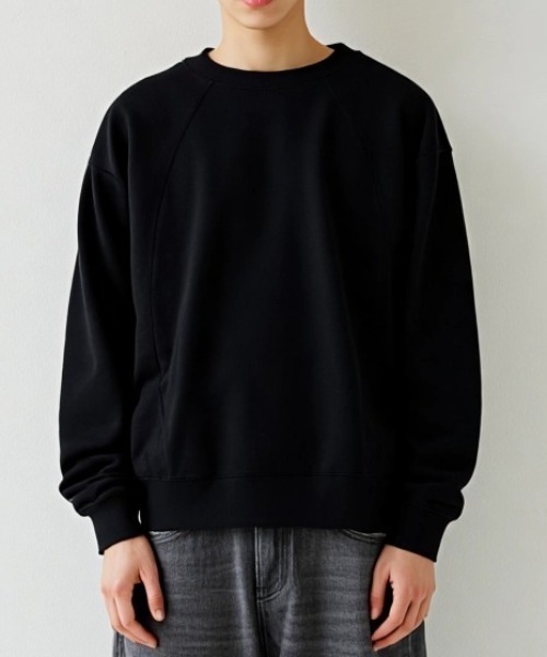 BENUSTA(ベヌスタ)の「A'GEM/9 × .kom 『BENUSTA /ベヌスタ』RAGLAN BASIC SWEAT/ラグランベーシックスウェット(スウェット・メンズ・ブラック/ベージュ/グレー・XL)」の1枚目の写真