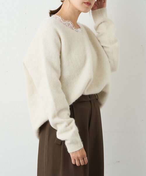 SHENERY（シーナリー）の「レースＶネックウールニット（ニット/セーター・レディース・ブラック/オフホワイト/グレー・FREE）」の13枚目の写真