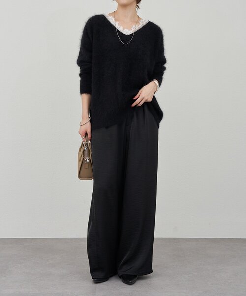 SHENERY（シーナリー）の「レースＶネックウールニット（ニット/セーター・レディース・ブラック/オフホワイト/グレー・FREE）」の22枚目の写真